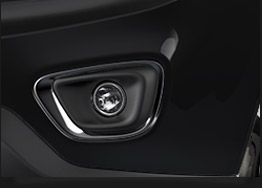 Chrome accents on the 2014 Jeep Compass